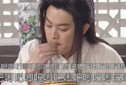 娱乐圈吃瓜男生小说,瓜田里的甜蜜陷阱